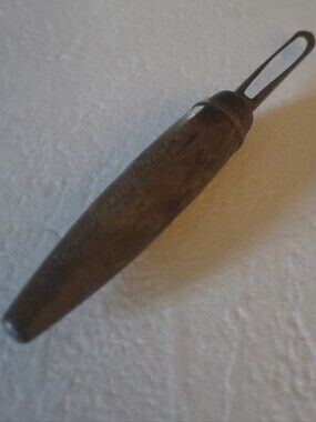 Vintage Classic Wooden Handled Vegetable Peeler